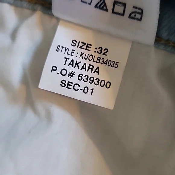 STUNNING JOES LIGHT WASH TAKARA JEAN SHORTS - Picture 9 of 11